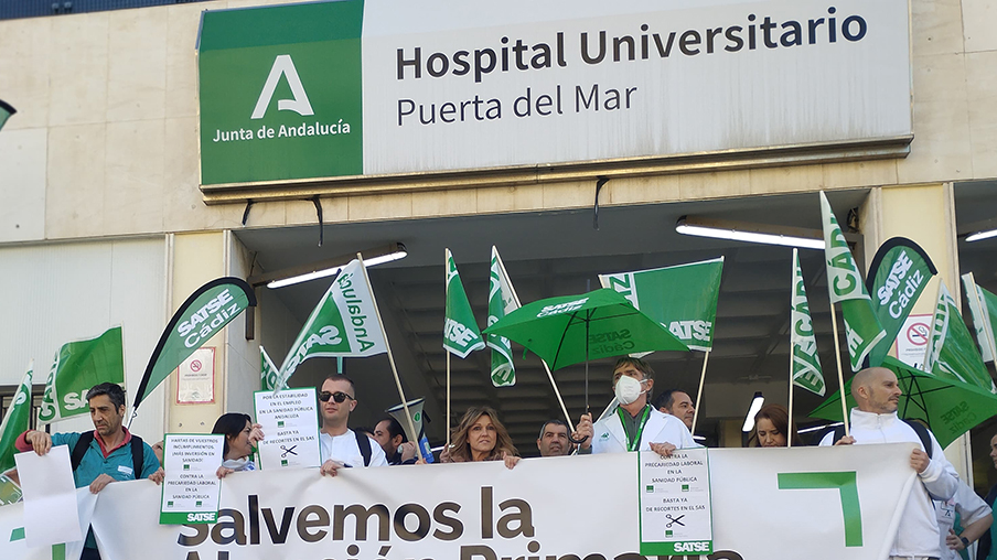 Protesta de SATSE en el Puerta del Mar